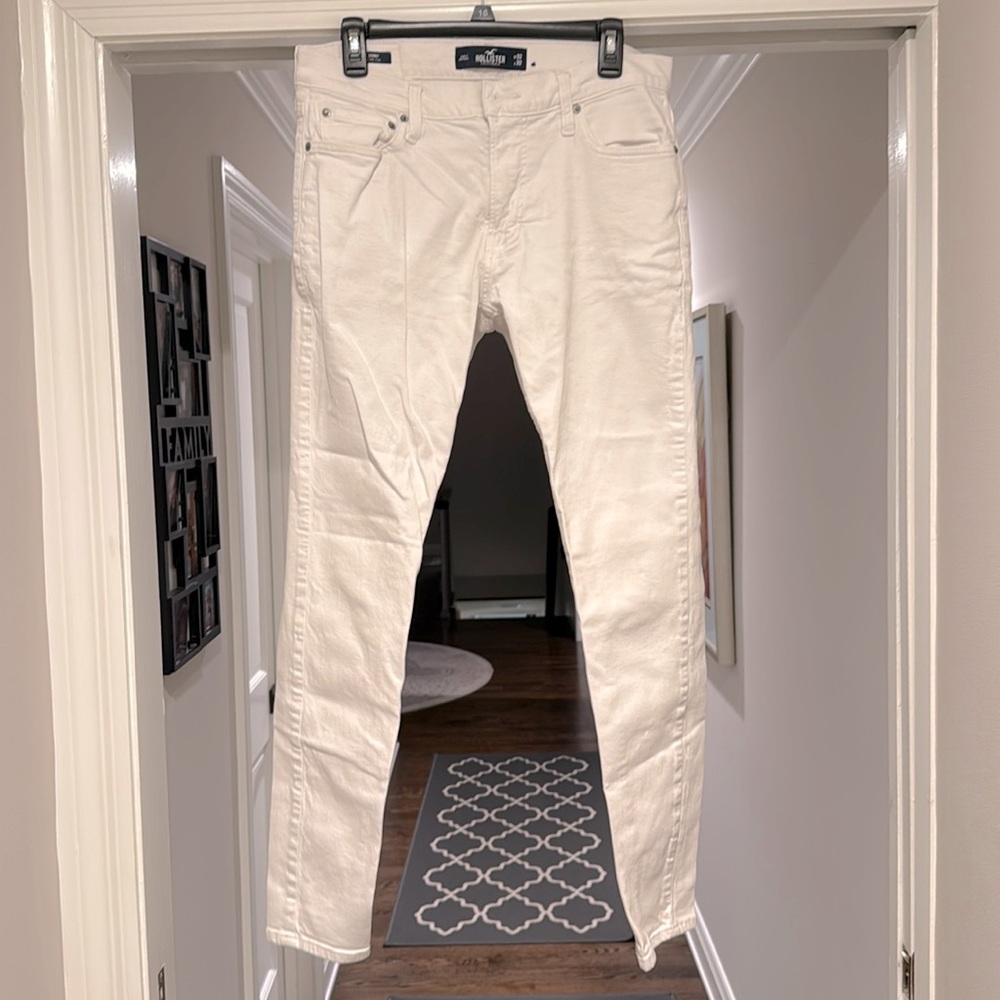 Like New Hollister jeans!